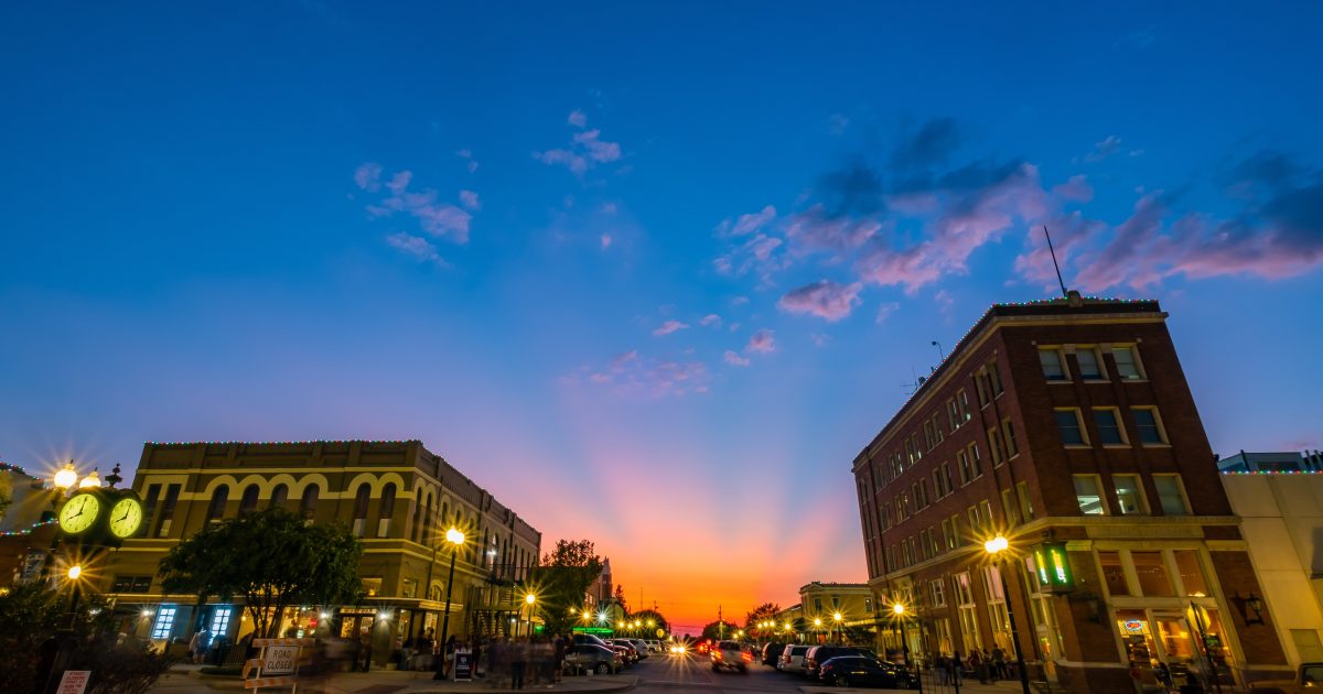 Appraisal in Bryan, Texas Cartoon Image by AppraiseItNow